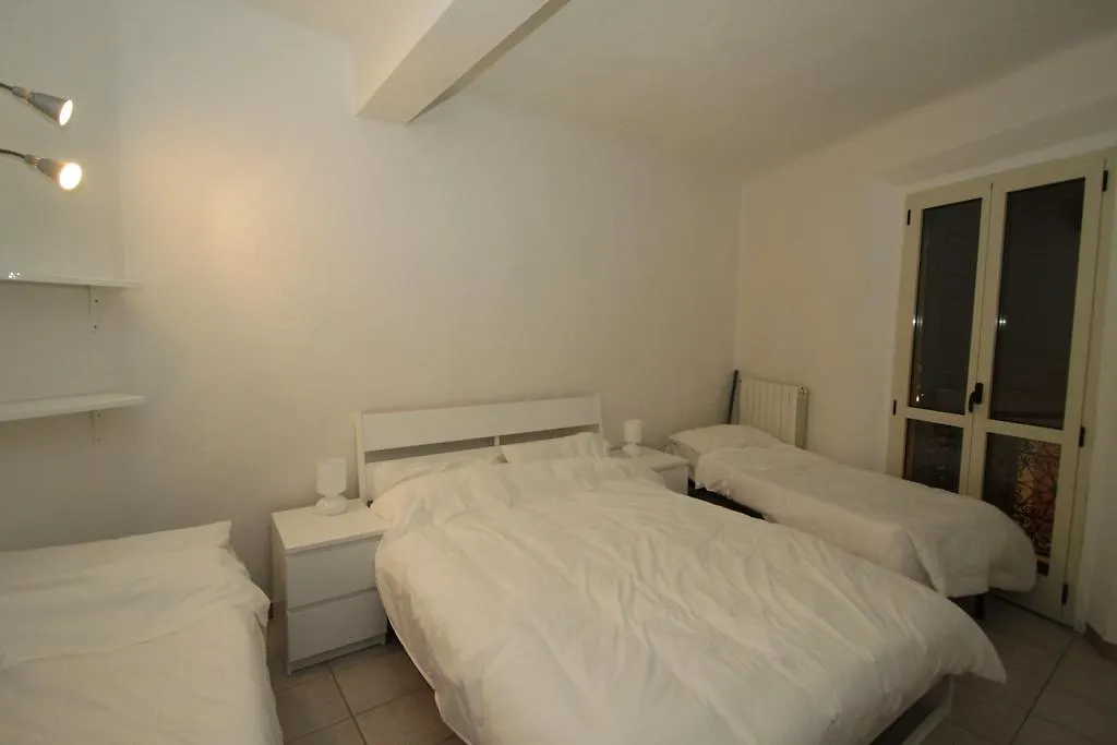 Mascarella 36 Hotel Bologna Italy
